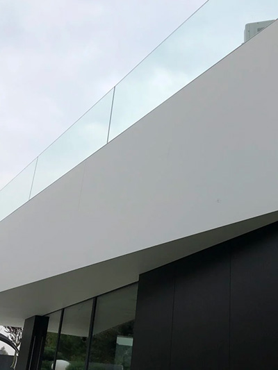 spiek kwarcowy na elewacji spiek kwarcowy na elewacji